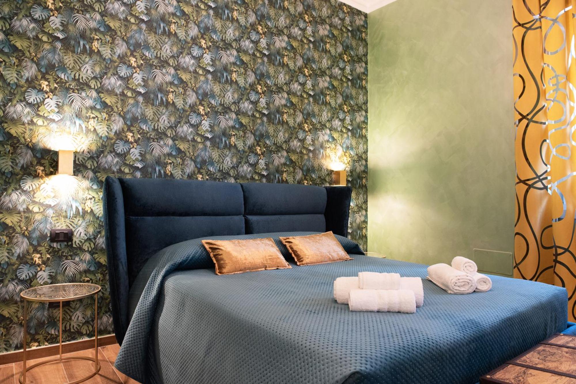 Jungle Boutique Hotel เนเปิลส์ ภายนอก รูปภาพ